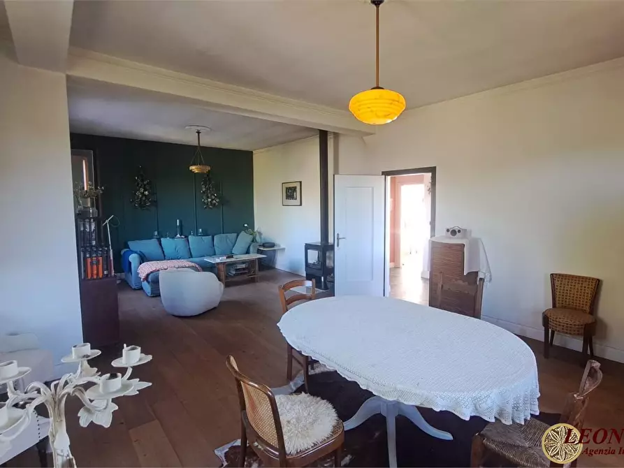 Immagine 8 di Villa in vendita  snc a Filattiera