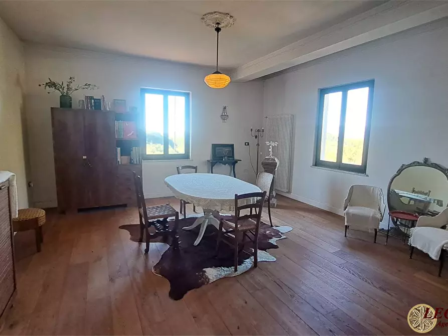 Immagine 7 di Villa in vendita  snc a Filattiera