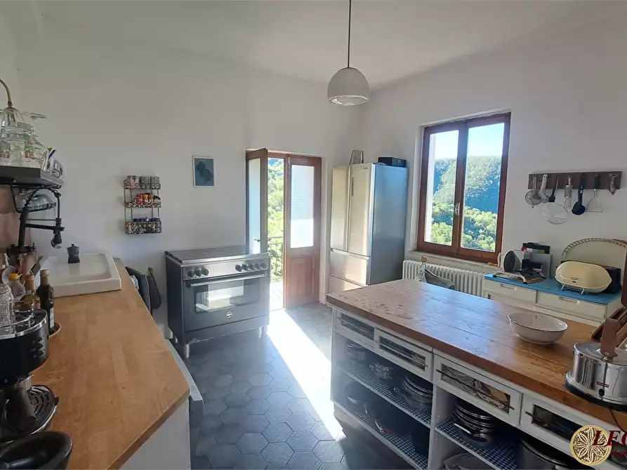 Immagine 4 di Villa in vendita  snc a Filattiera
