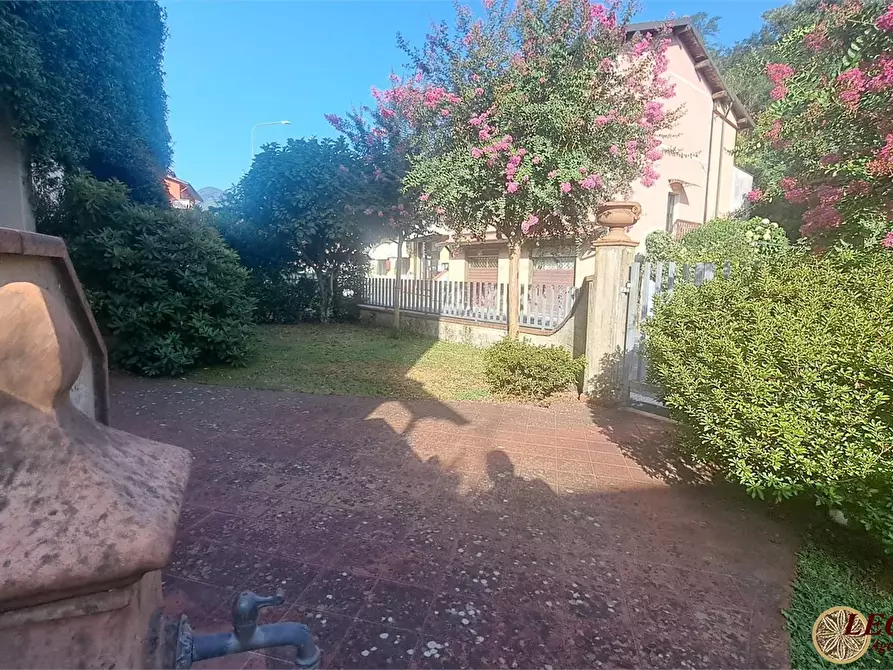 Immagine 4 di Villa in vendita  1 a Mulazzo