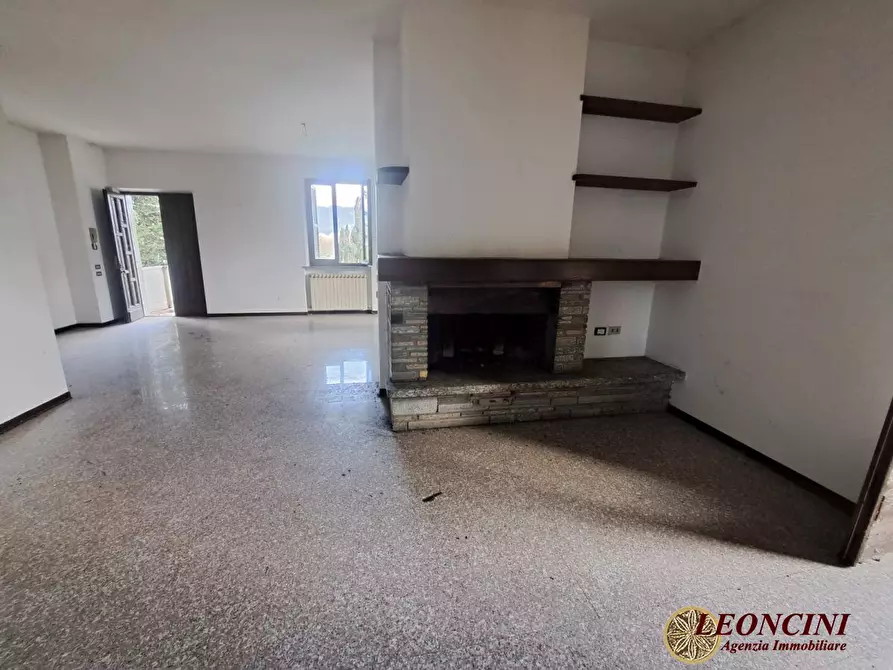 Immagine 8 di Villa in vendita  1 a Pontremoli