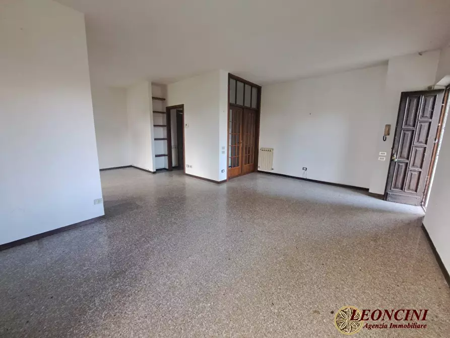 Immagine 6 di Villa in vendita  1 a Pontremoli
