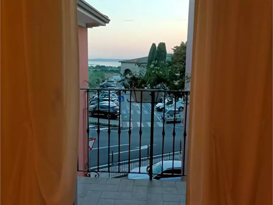 Immagine 10 di Appartamento in affitto  a Bardolino
