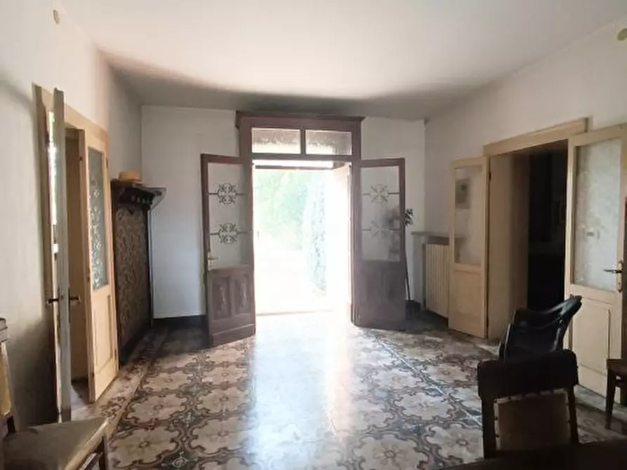 Immagine 2 di Palazzo in vendita  a Castelbaldo