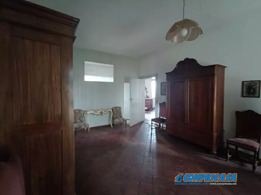 Immagine 9 di Palazzo in vendita  a Castelbaldo