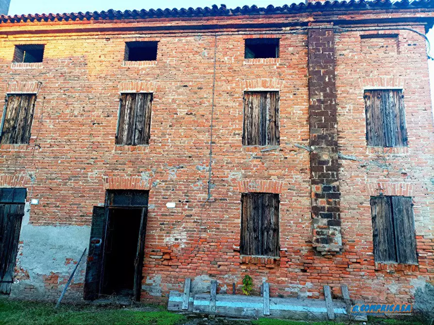 Immagine 1 di Rustico / casale in vendita  a Casale Di Scodosia