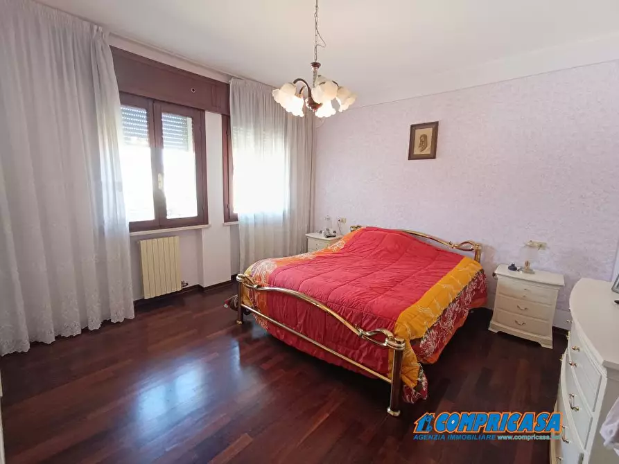Immagine 8 di Casa semindipendente in vendita  a Casale Di Scodosia
