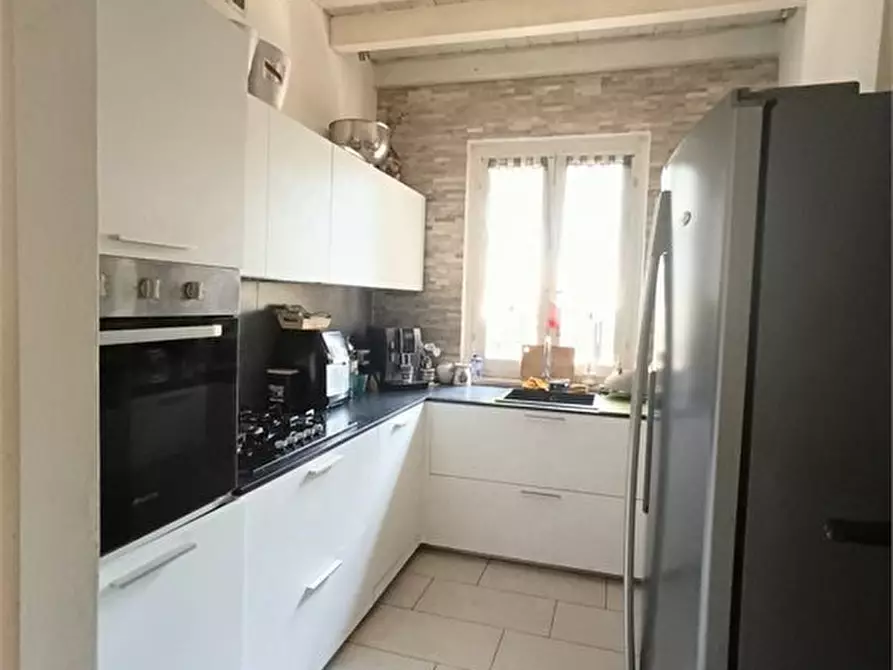 Immagine 4 di Casa semindipendente in vendita  a Peschiera Del Garda