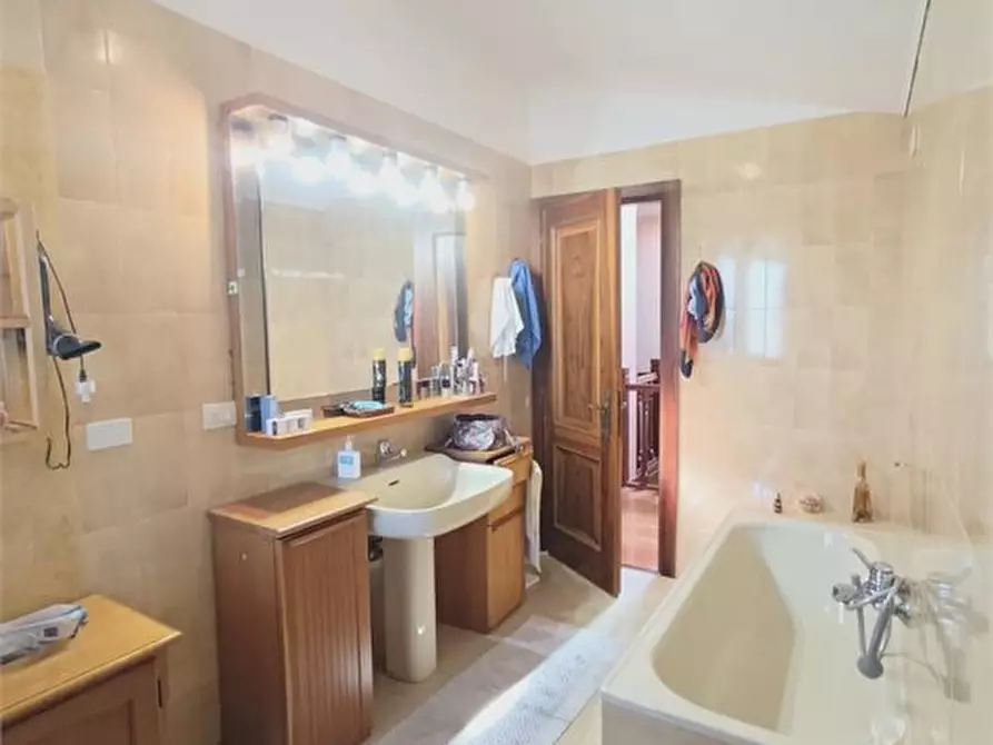 Immagine 10 di Villa in vendita  a Montagnana