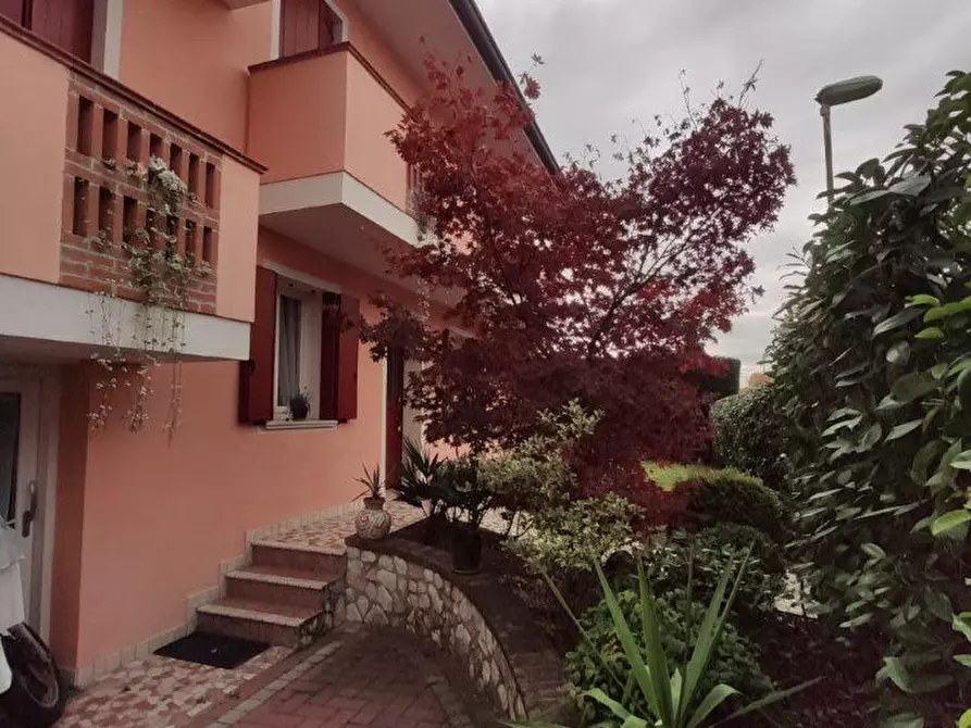 Immagine 3 di Villa in vendita  a Montagnana