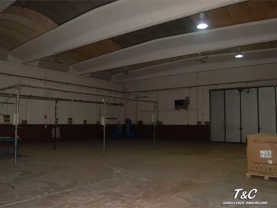 Immagine 4 di Capannone industriale in affitto  31 a Villarbasse