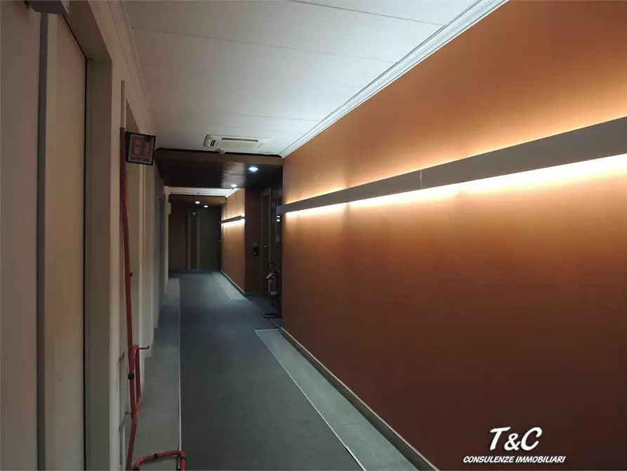 Immagine 6 di Appartamento in vendita  52 a Torino