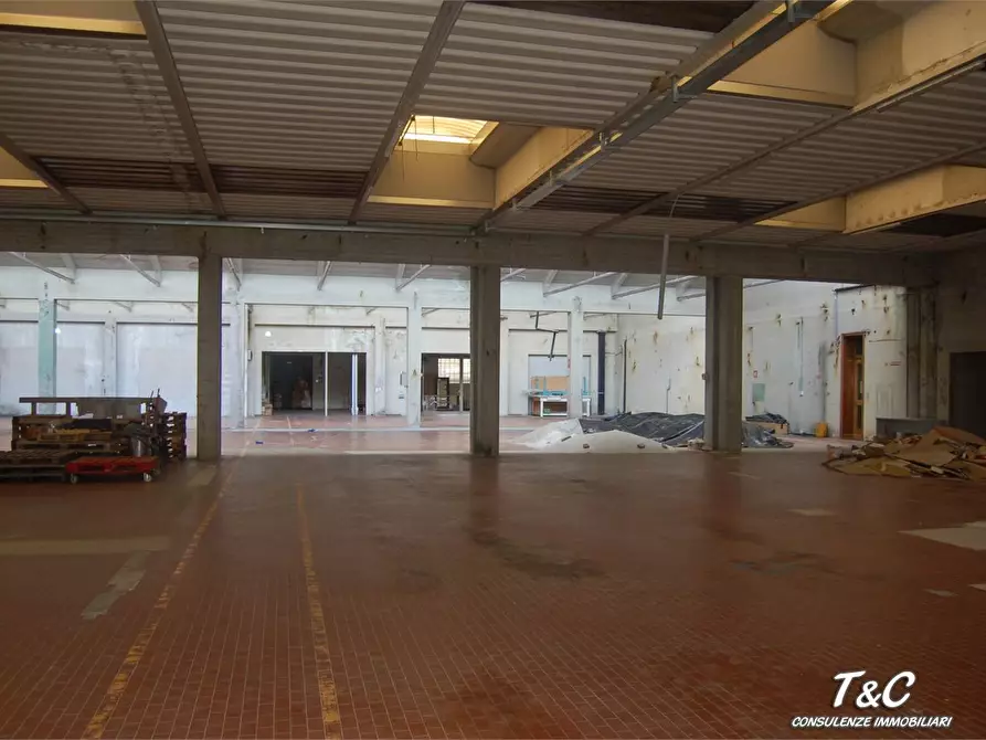 Immagine 9 di Capannone industriale in vendita  3 a Ronco All'adige