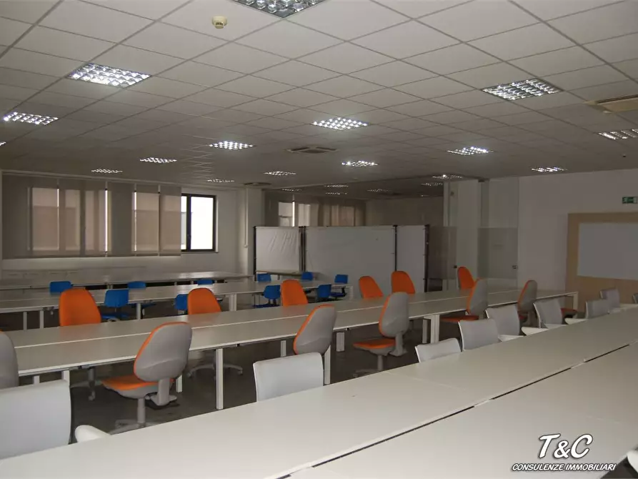 Immagine 6 di Ufficio in vendita  34 a Grugliasco