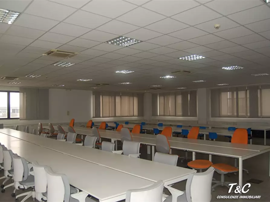 Immagine 5 di Ufficio in vendita  34 a Grugliasco