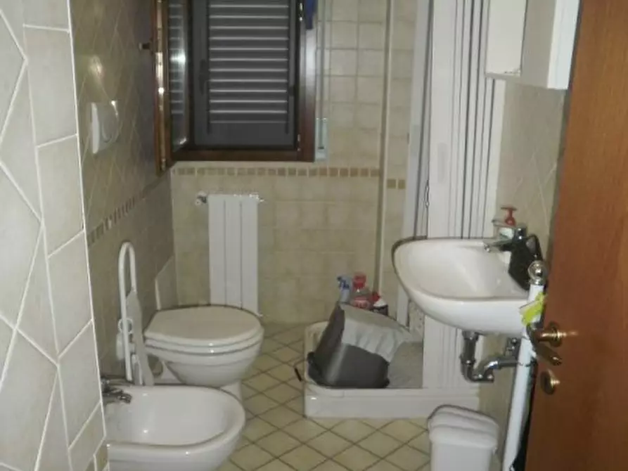 Immagine 5 di Casa semindipendente in vendita  a Rosignano Marittimo