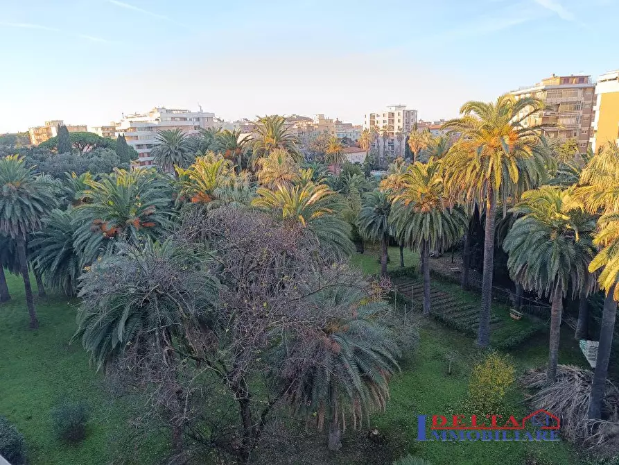 Immagine 3 di Appartamento in vendita  a Livorno