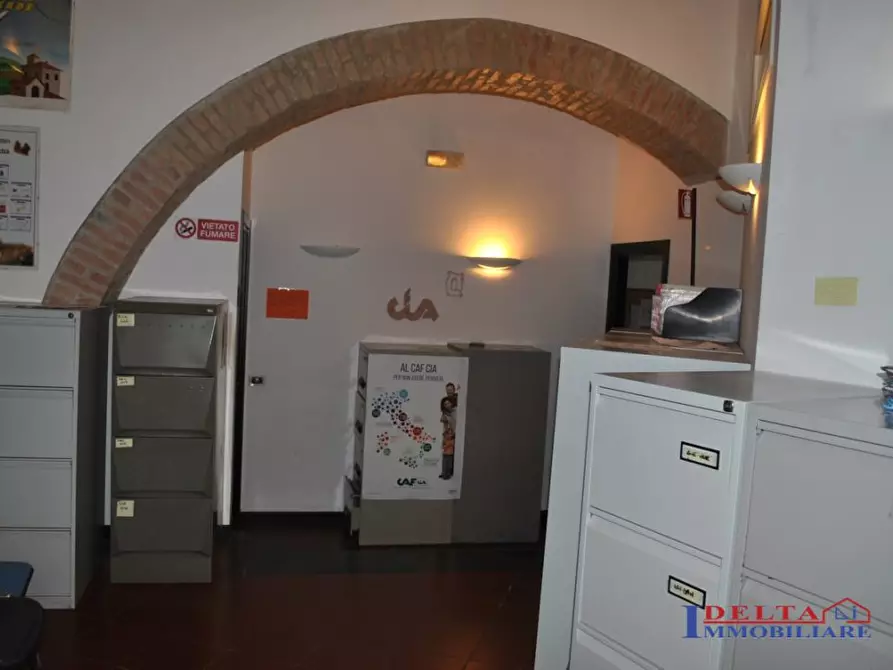 Immagine 5 di Ufficio in vendita  a Rosignano Marittimo