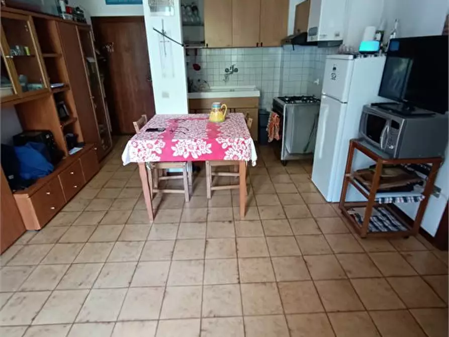 Immagine 7 di Appartamento in vendita  a Rosignano Marittimo