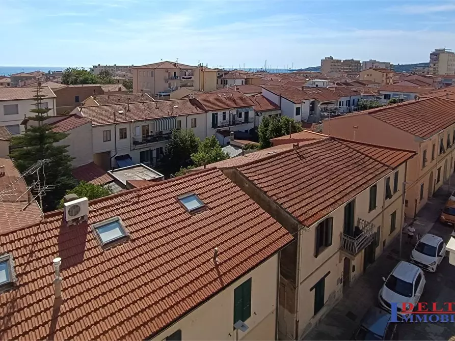 Immagine 4 di Appartamento in vendita  a Rosignano Marittimo