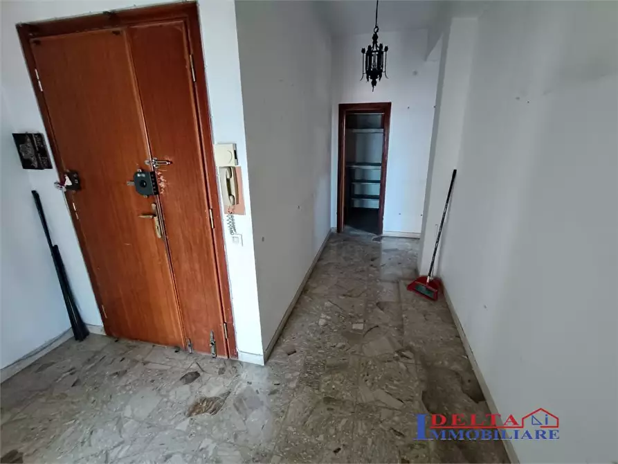 Immagine 9 di Appartamento in vendita  a Rosignano Marittimo