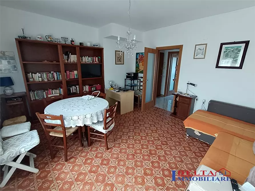 Immagine 9 di Appartamento in vendita  a Rosignano Marittimo