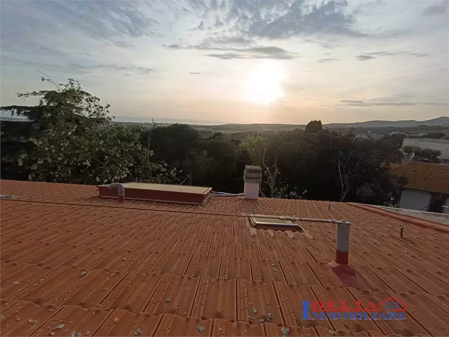 Immagine 1 di Casa semindipendente in vendita  a Rosignano Marittimo