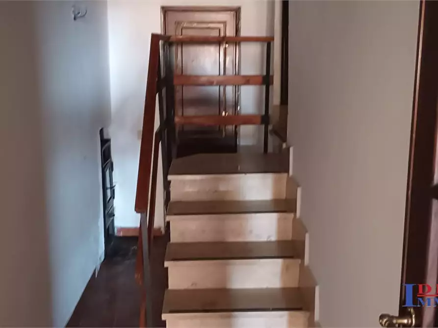 Immagine 9 di Casa semindipendente in vendita  a Rosignano Marittimo