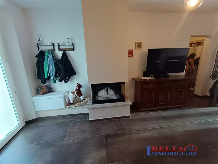 Immagine 3 di Casa semindipendente in vendita  a Rosignano Marittimo