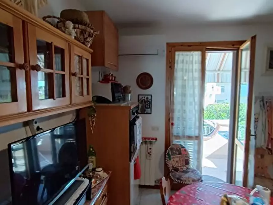 Immagine 9 di Casa semindipendente in vendita  a Rosignano Marittimo