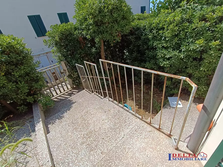 Immagine 2 di Casa semindipendente in vendita  a Rosignano Marittimo