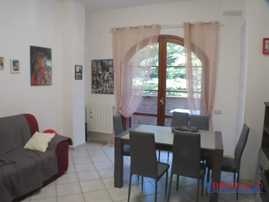 Immagine 4 di Casa semindipendente in vendita  a Riparbella