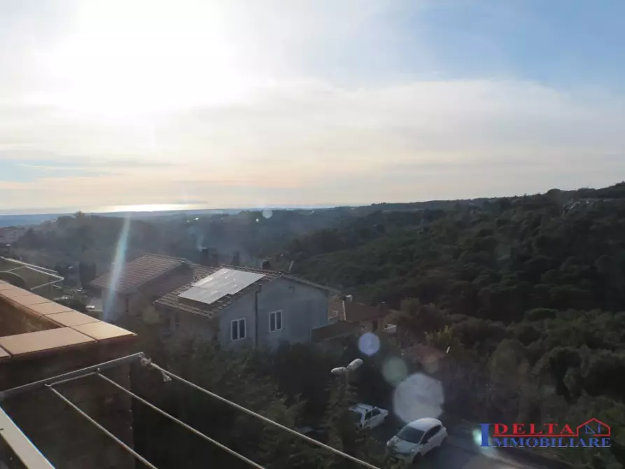 Immagine 1 di Casa semindipendente in vendita  a Riparbella