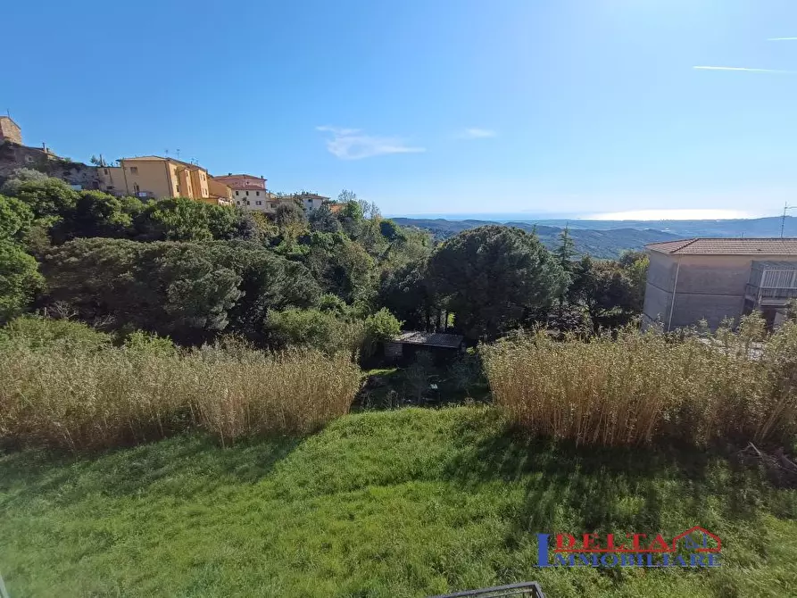 Immagine 2 di Casa semindipendente in vendita  a Castellina Marittima
