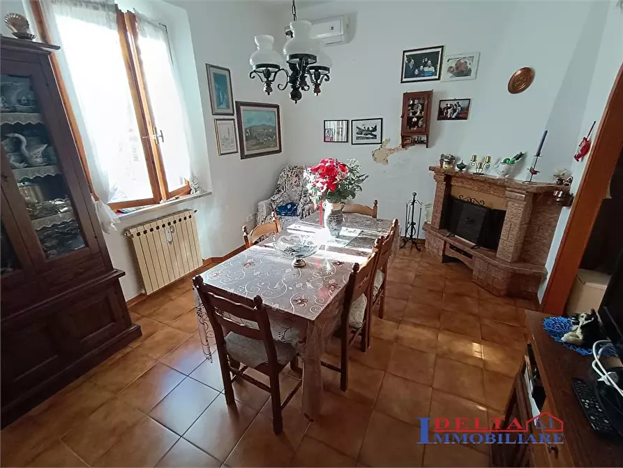 Immagine 7 di Villa in vendita  a Rosignano Marittimo