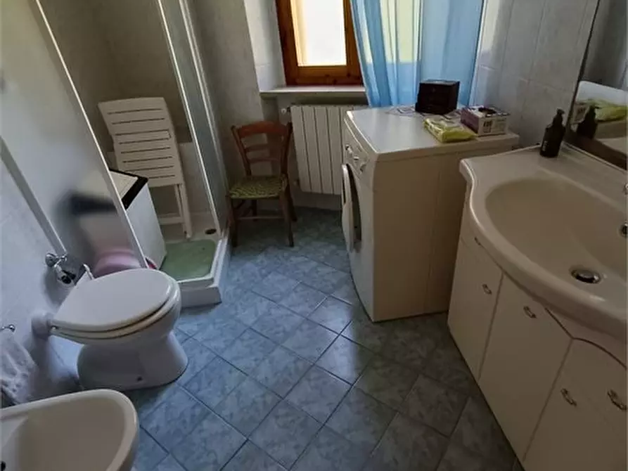 Immagine 10 di Villa in vendita  a Rosignano Marittimo