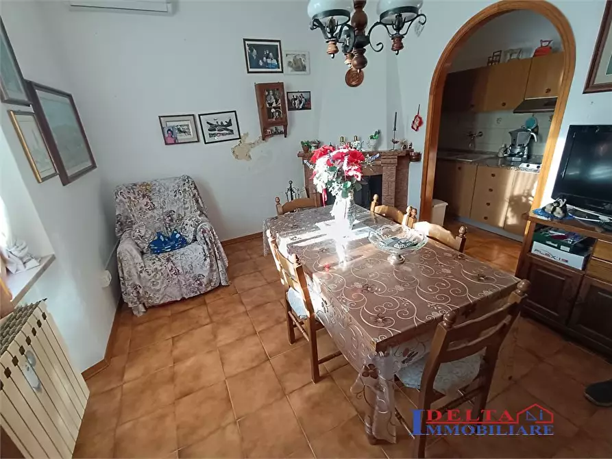 Immagine 6 di Villa in vendita  a Rosignano Marittimo