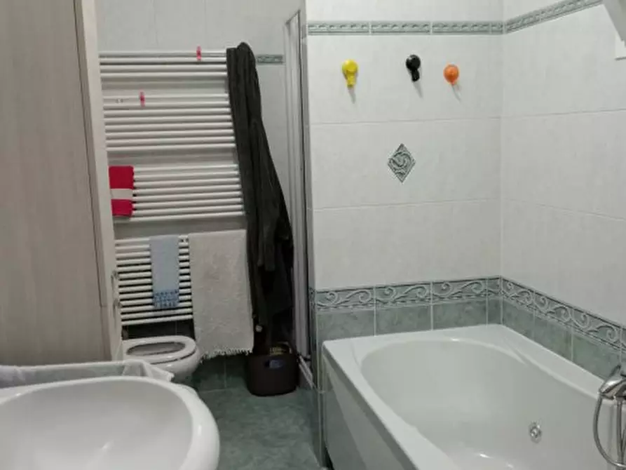Immagine 7 di Villa in vendita  a Rosignano Marittimo