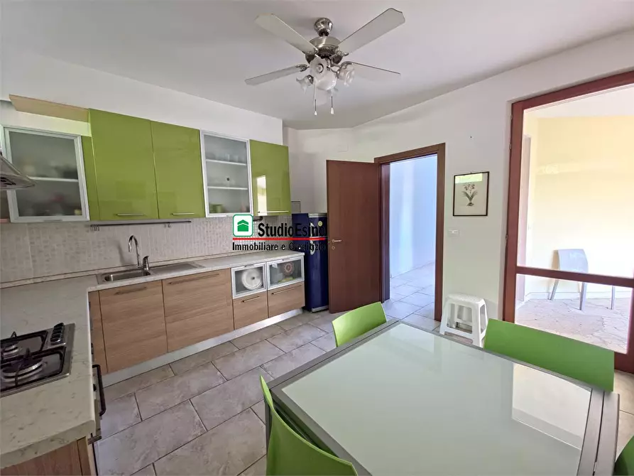 Immagine 3 di Appartamento in vendita  152 a Grottammare
