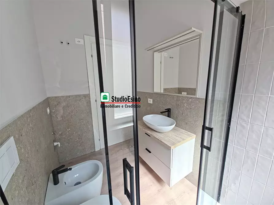 Immagine 9 di Appartamento in vendita  a San Benedetto Del Tronto