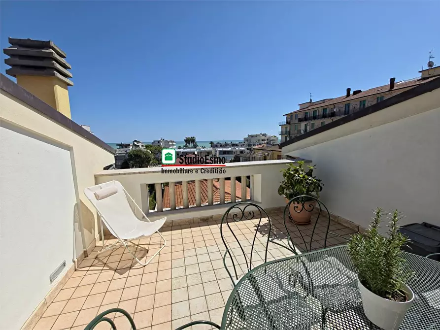 Immagine 2 di Appartamento in vendita  22 a Grottammare