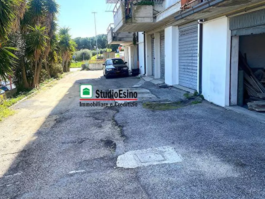 Immagine 3 di Garage in vendita  a Monteprandone