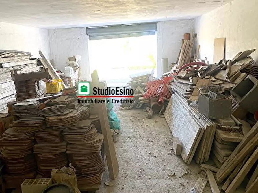 Immagine 2 di Garage in vendita  a Monteprandone