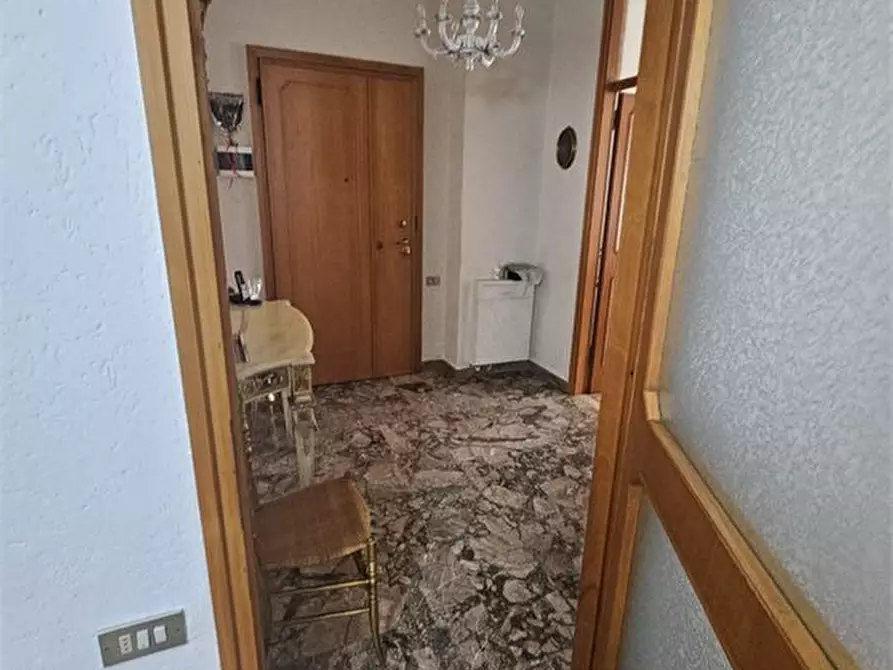 Immagine 2 di Appartamento in vendita  a Carpi