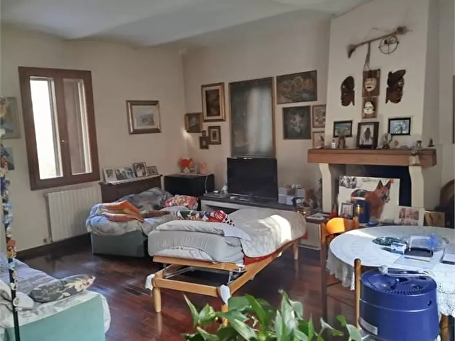 Immagine 7 di Casa indipendente in vendita  a Carpi