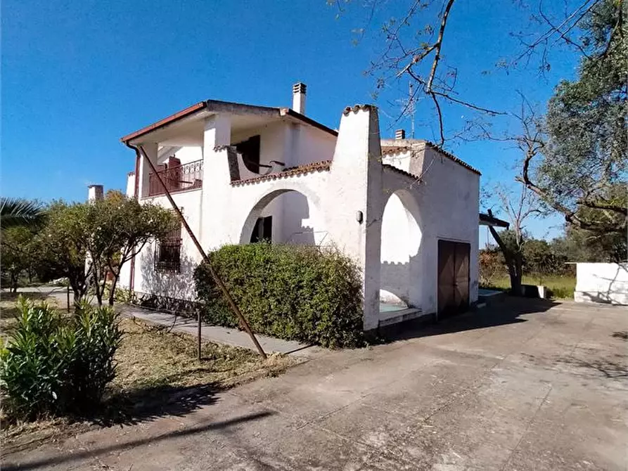 Immagine 1 di Villa in vendita  a Sorso