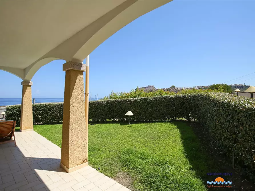 Immagine 8 di Villa in vendita  99 a Castelsardo