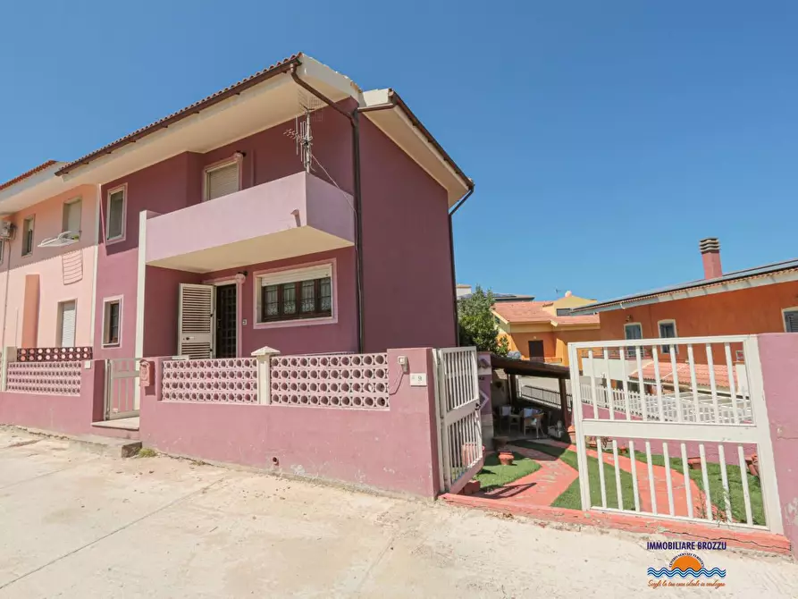 Immagine 2 di Villa in vendita  9 a Castelsardo