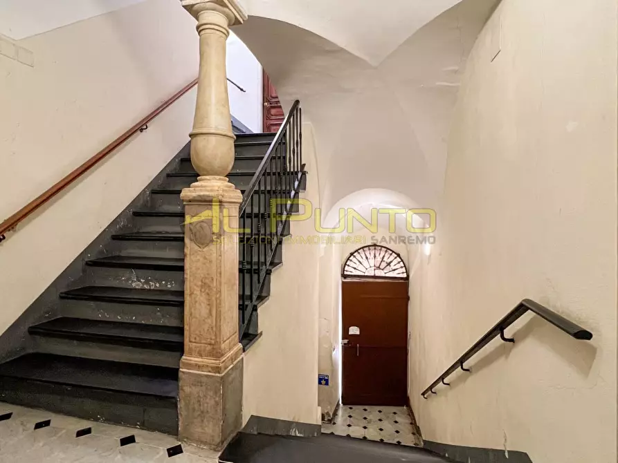 Immagine 4 di Appartamento in vendita  67 a San Remo