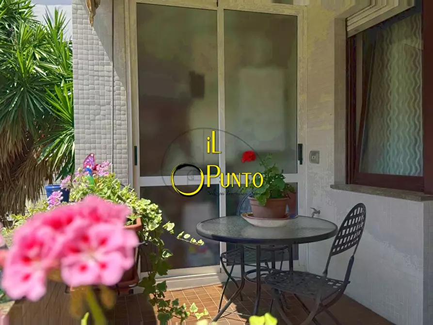 Immagine 2 di Appartamento in affitto  a San Remo